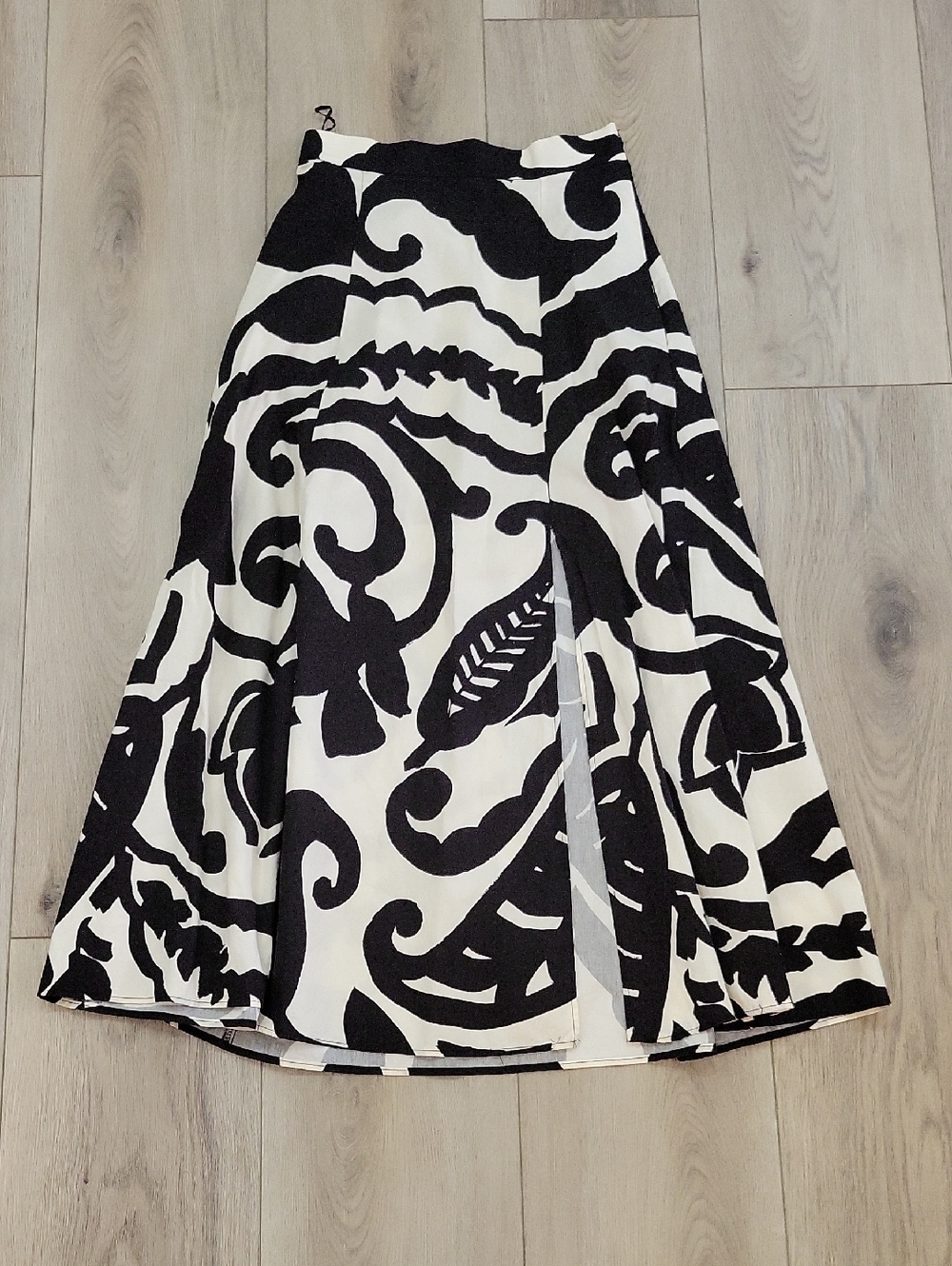 Black & White Printed Midi Skirt